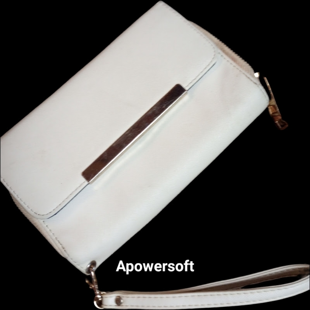 White Wallett